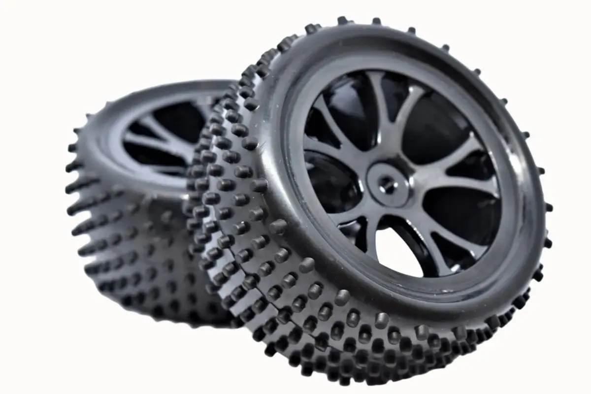 Riverhobby Rr Pin Tyre On Black Wheel Suit Spirit/ Vantage 2Pcs Ftx-6301B - Rh-10301B 1