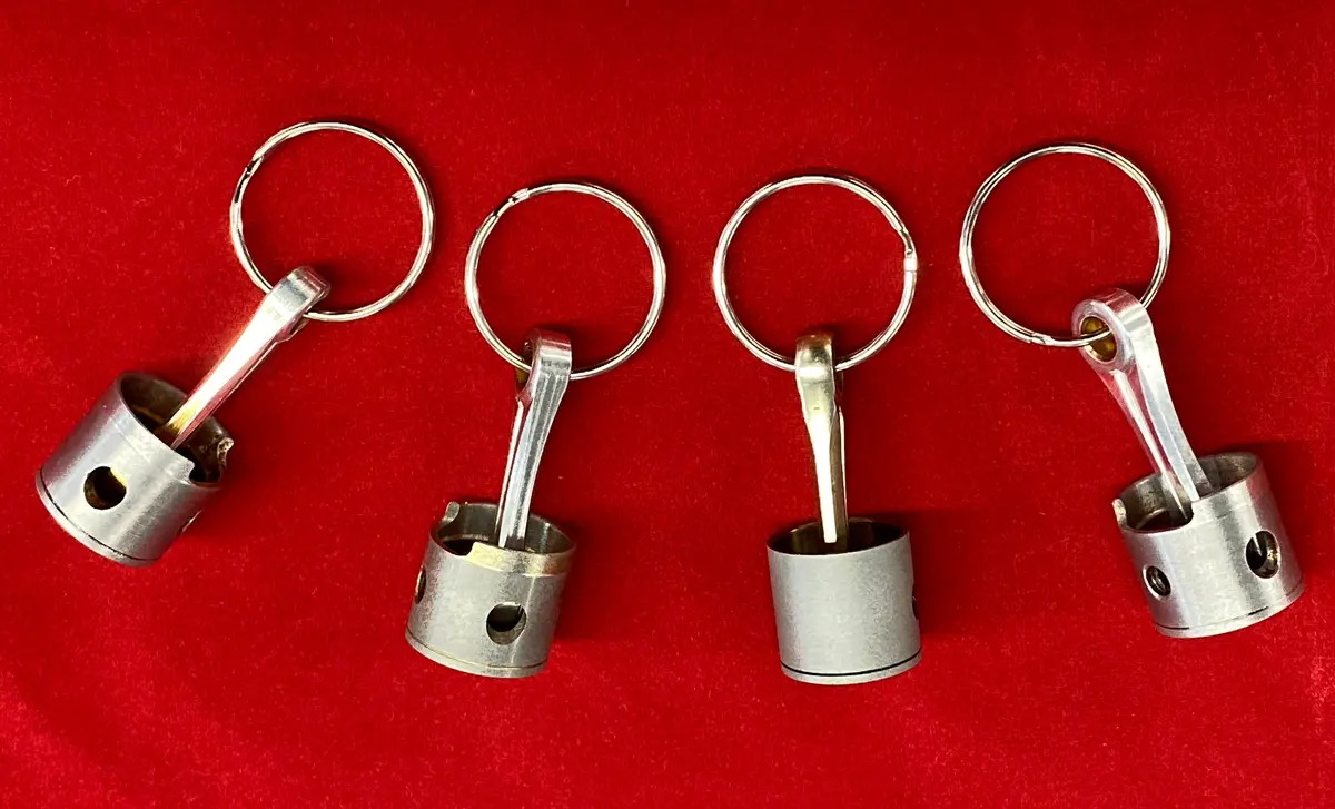 Rcg Piston And Conrod Keyring (Genuine Used Piston) 1