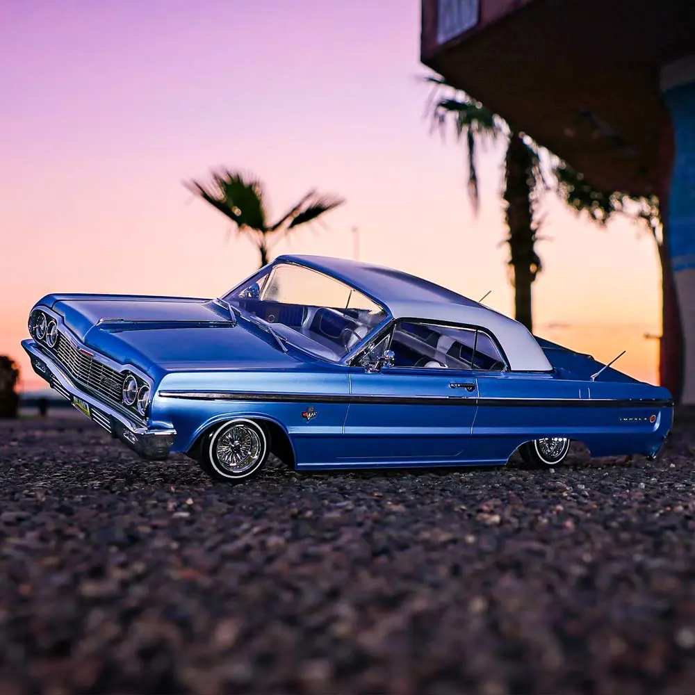 Redcat 1964 Chevy Impala Ss Hopping Lowrider With Lr6x Radio, Battery And Charger - Rcatsixtyfour 1